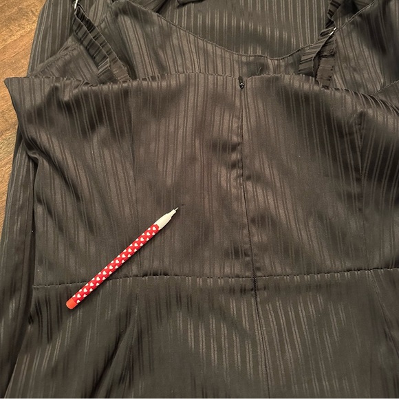 Lucky Thirteen Black Satin Pin Up Pencil Dress Size XL - Picture 11 of 11